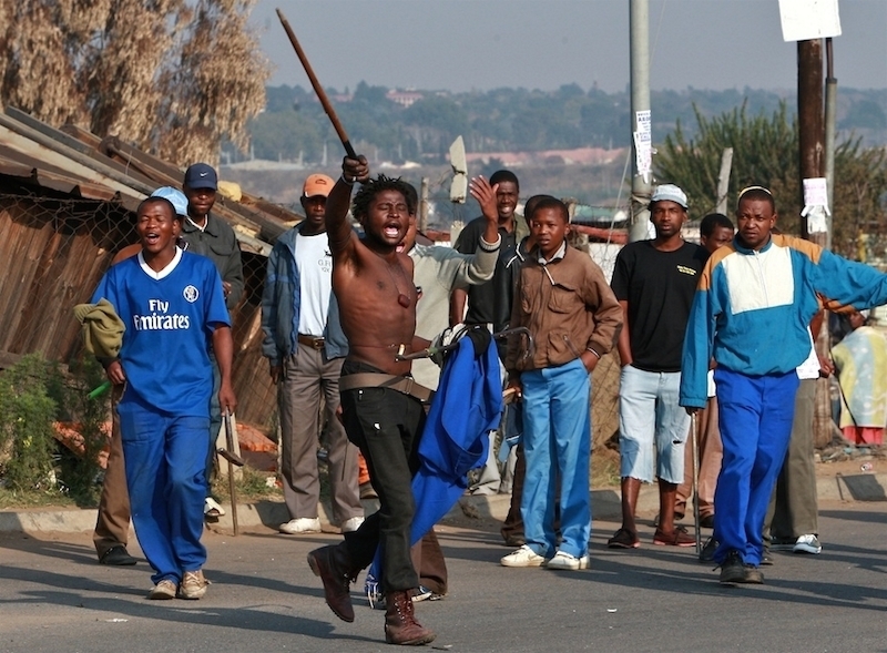 Les étrangers ne sont pas les bienvenus pour ces habitants de l’implantation sauvage de Ramaphosa, à l’est de Johannesburg. (Tebogo Letsie/IRIN) 