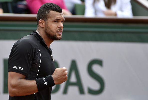 Jo-Wilfried Tsonga a remporté son quart de finale contre le Japonais Nishikori en 5 sets. (DOMINIQUE FAGET/AFP/Getty Images)