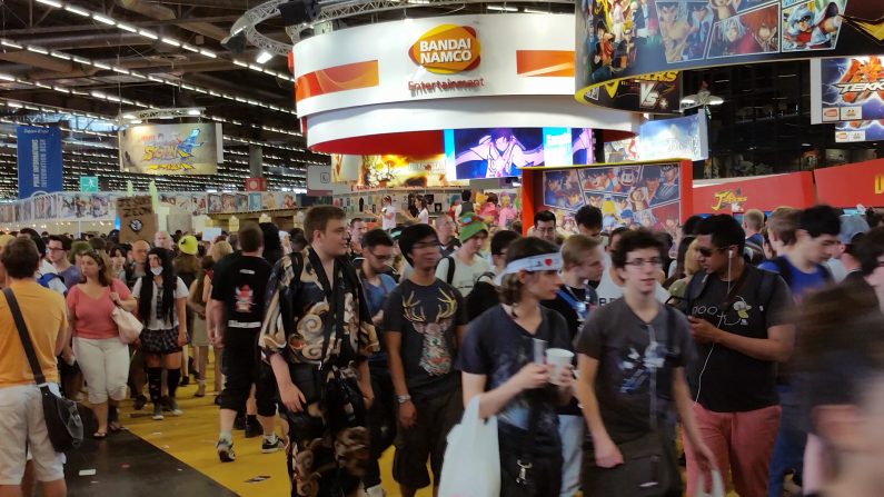 Les allées de la Japan Expo. (David Vives/Epoch Times)