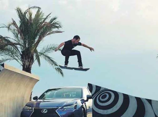 La démonstration vidéo de la planche Slide de  Lexus est tout bonnement incroyable !  