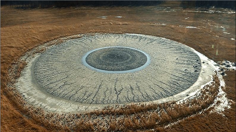 Photo du volcan Pugachevskiy prise par Mikhail Mikhailov. (via twitter)