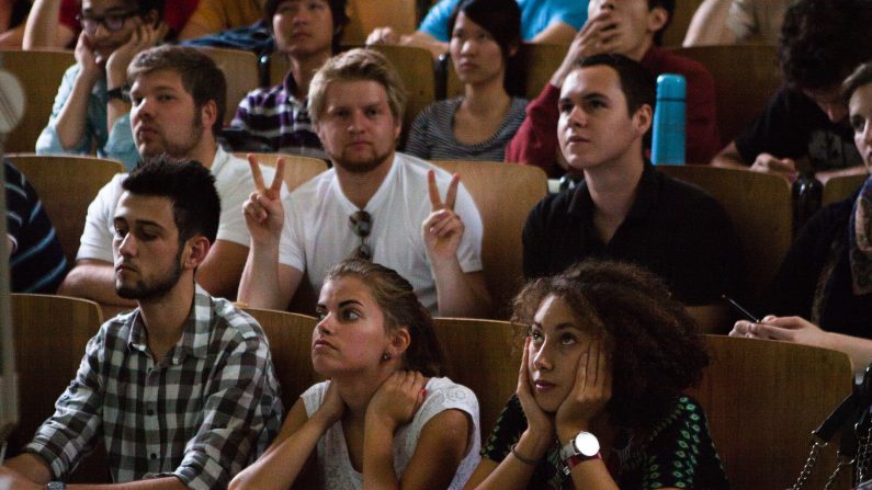 Des étudiants dans un ampithéatre de l'ISC, en 2011. (FlickR)