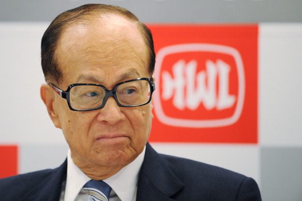 Le milliardaire de Hong Kong Li Ka-shing est en train de déplacer ses capitaux hors de Chine (Ed Jones / AFP / Getty Images)