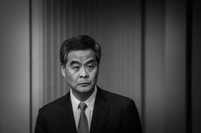 Le chef de l'exécutif de Hong Kong, Leung Chun-ying, lors d’une conférence de presse à Hong Kong, le 18 juin 2015. (Philippe Lopez/AFP/Getty Images)