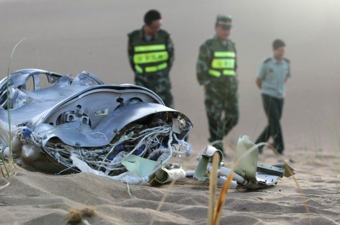 Vestige d'un lancement spatial chinois dans le désert de Badain Jaran, en Mongolie. Le régime chinois tente d'accélerer ses programmes militaires spatiaux. (ChinaFotoPress/Getty Images)