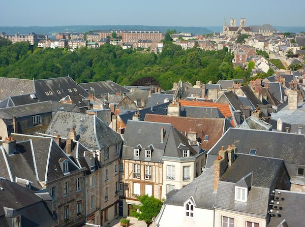 Vue du haut des tours de la cathédrale. (Anne-Sophie Flament)