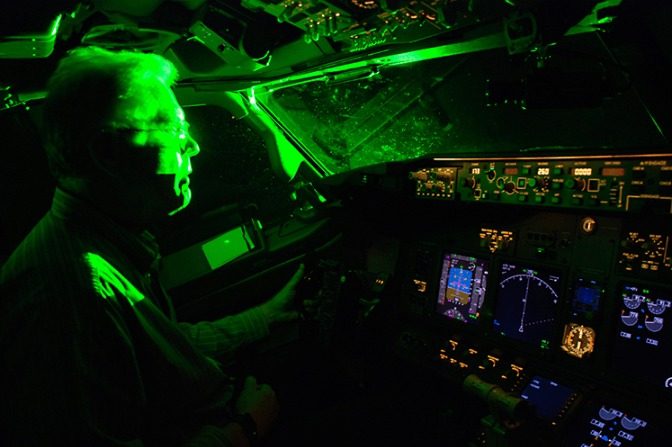 Un avion à échelle réduite est préparé pour les tests en soufflerie à basse vitesse à Filton. Le site de Filton, du constructeur d'avion Airbus se trouve à Bristol, en Angleterre. Photo du 19 novembre 2015. (Matt Cardy/Getty Images)