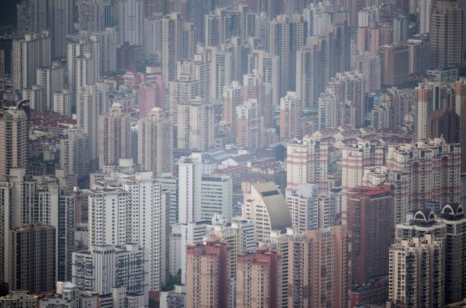 Une vue de Shanghai à partir de la tour de Shanghai, le 8 mai 2015. (JOHANNES EISELE / AFP / Getty Images)