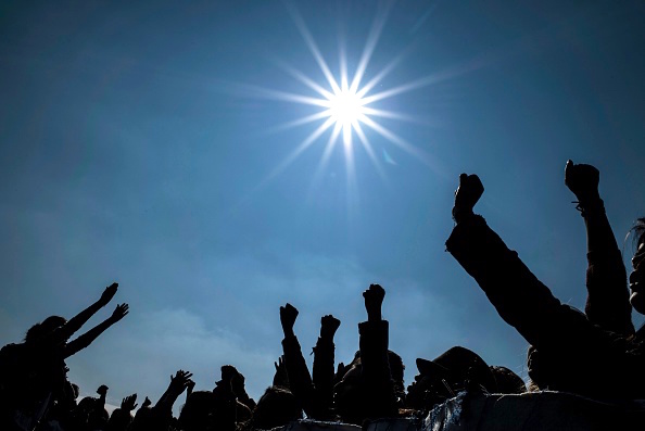 Si une partie des jeunes est dans la rue contre la Loi travail, une majorité d'entre eux croient en leur réussite. (JEFF PACHOUD/AFP/Getty Images)