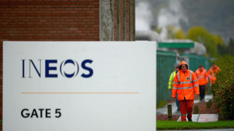 La raffinerie d’Ineos à Grangemouth, en Ecosse. (Christopher Furlong/Getty Images)