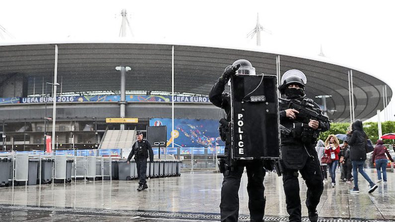 L’Euro 2016 sera une fête à multiples enjeux cette année. (KENZO TRIBOUILLARD/AFP/Getty Images)