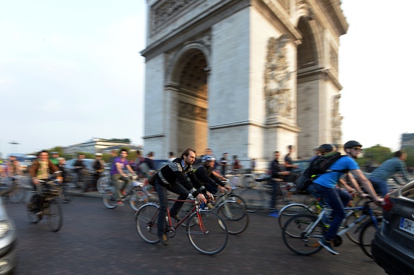 Sauriez-vous vous passer de véhicules motorisés pendant une semaine ? (DOMINIQUE FAGET/AFP/Getty Images)