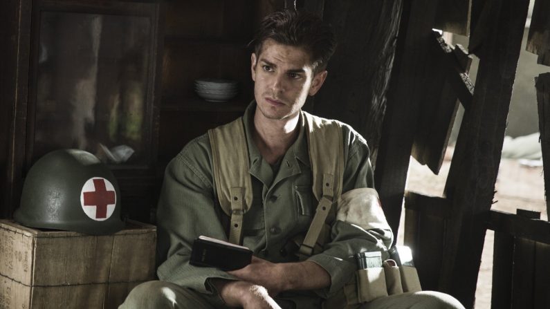 Andrew Garfield interprète Desmond T. Doss dans le film Hacksaw Ridge. (Cross Creek Pictures Pty Ltd)