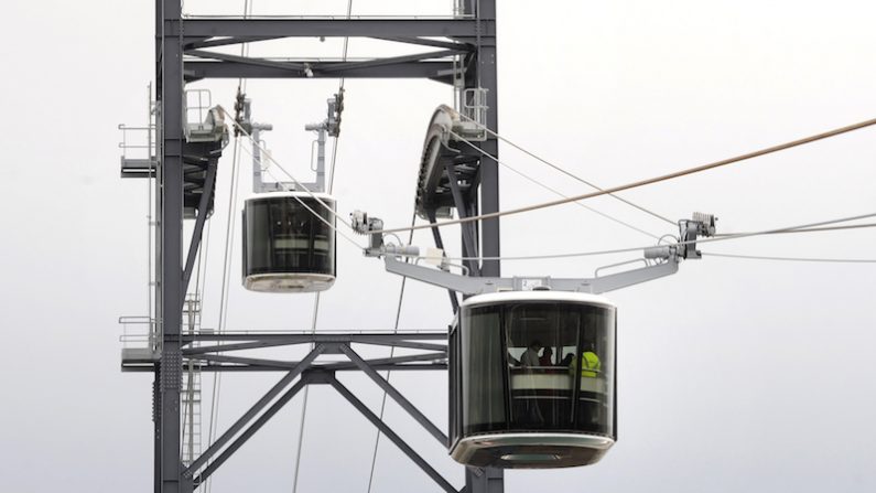 Le téléphérique de Brest, premier du genre en France, mis en service le 19 novembre 2016.  (FRED TANNEAU/AFP/Getty Images)