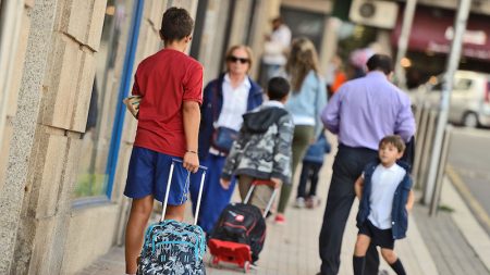 Manifestation à Bordeaux pour défendre l’instruction à domicile