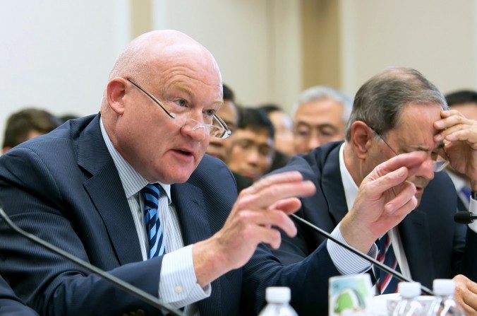 Ethan Gutmann s’exprime à Washington sur le système de prélèvement d'organes en Chine. (Lisa Fan / Epoch Times)