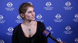 Shen Yun à Paris : « Incroyable, je n’en reviens pas d’avoir pu vivre ce moment ! »