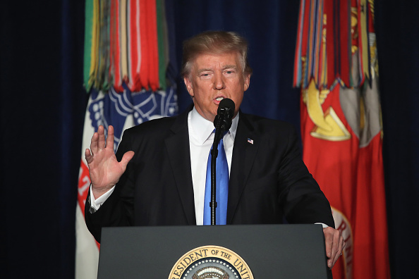 Discours du président américain Donald Trump à propos de l'engagement militaire des USA en Afghanistan, à la base militaire de Fort Myer, le 21 août 2017 à Arlington, Virginie. (Mark Wilson/Getty Images)