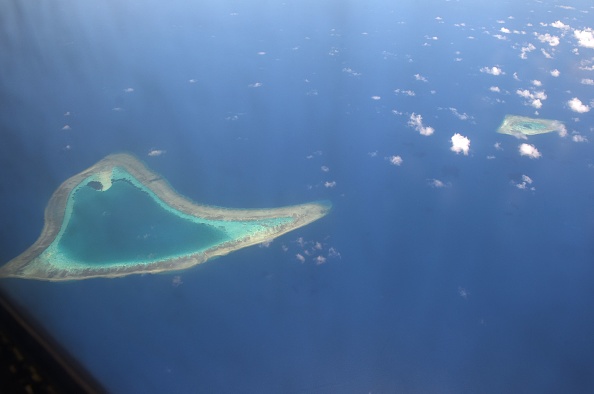 Vue aérienne des îles Spratleys prise le 21 avril 2017. ( TED ALJIBE/AFP/Getty Images)