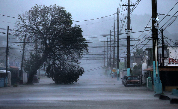 Rues inondées pendant le passage de l’ouragan Irma le 6 septembre 2017 à Fajardo, Puerto Rico. (Jose Jimenez/Getty Images)