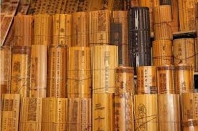 Image de “bamboo slips” via Shutterstock