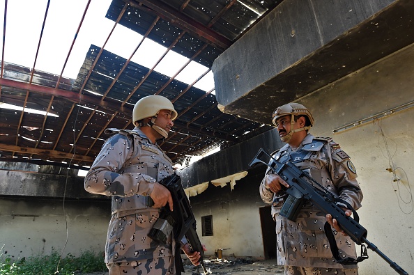 Patrouille saoudienne près de la frontière avec le Yémen. 
(FAYEZ NURELDINE/AFP/Getty Images)