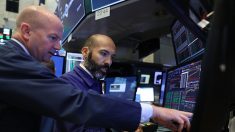 Une première pour le Dow Jones qui passe  le cap des 23.000 points