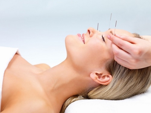 Apprendre que l’on a un cancer du sein est une expérience stressante qu’un traitement alternatif tel que l'acupuncture peut atténuer. (Photos.com)
