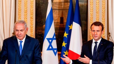 Alors que Macron appelle Netanyahu à « des gestes courageux envers les Palestiniens », Netanyahu accuse Erdogan d’aider les « terroristes »