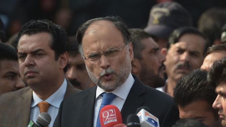 Le ministre pakistanais de l'Intérieur Ahsan Iqbal blessé par balles. Photo AAMIR QURESHI Getty Images 