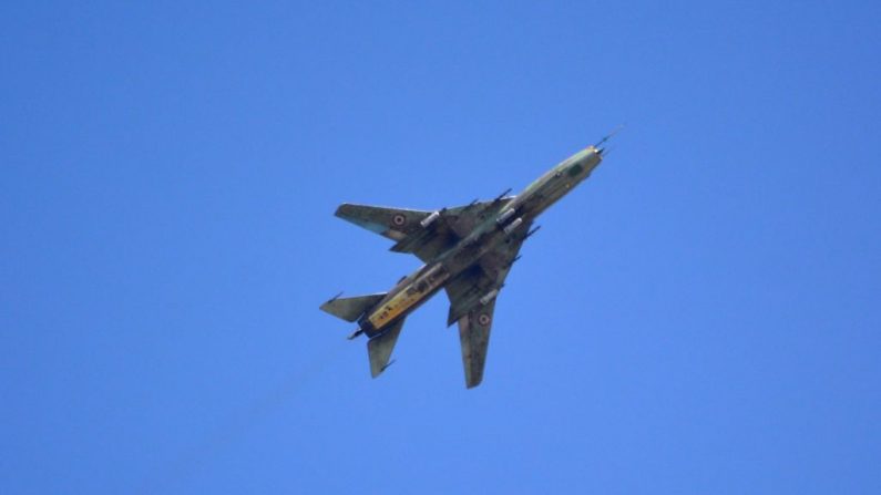 L’aviation irakienne a mené plusieurs frappes aériennes sur des zones en territoire syrien le long de la frontière commune entre les deux pays, contre les djihadistes du groupe État islamique ont déclaré les médias d'Etat. Photo Rami Al Sayed / AFP / Getty Images.