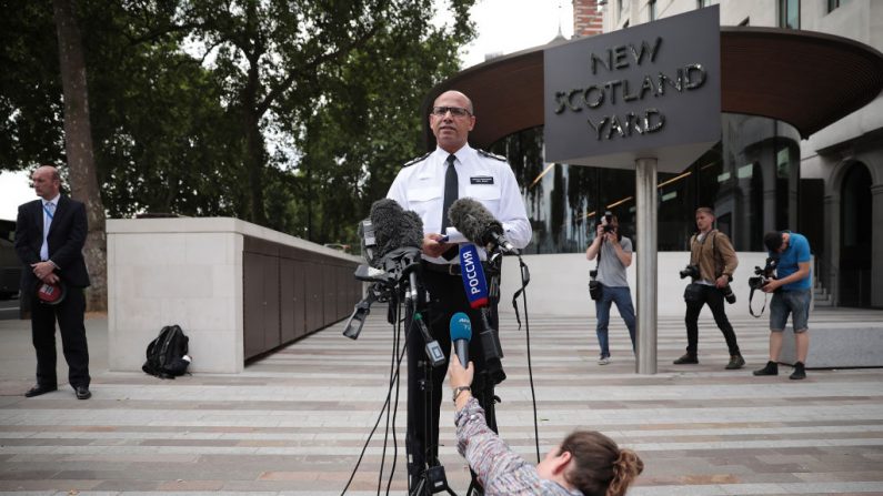 Scotland Yard donne une déclaration à la presse sur les empoisonnements d'Amesbury. L’ancien espion russe Sergei Skripal et sa fille de 33 ans, Yulia, ont été empoisonnés avec le Novichok de fabrication russe dans la ville de Salisbury. Photo par Dan Kitwood / Getty Images.