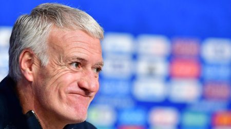 Didier Deschamps prolongé à la tête de l’équipe de France de football jusqu’en 2026