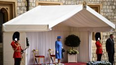 Donald Trump accueilli par Elizabeth II au château de Windsor