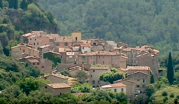 Châteaudouble dans le département du Var (Capture d'écran YouTube)