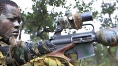 Des candidates improbables : faites connaissance avec l’élite armée zimbabwéenne, un groupe de lutte contre le braconnage d’éléphants