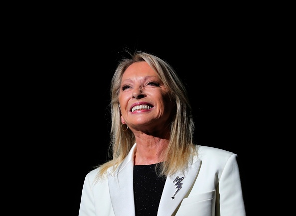 La chanteuse Véronique Sanson, va devoir s'éloigner de la scène pour soigner une tumeur. (Photo : JACQUES DEMARTHON/AFP/Getty Images)