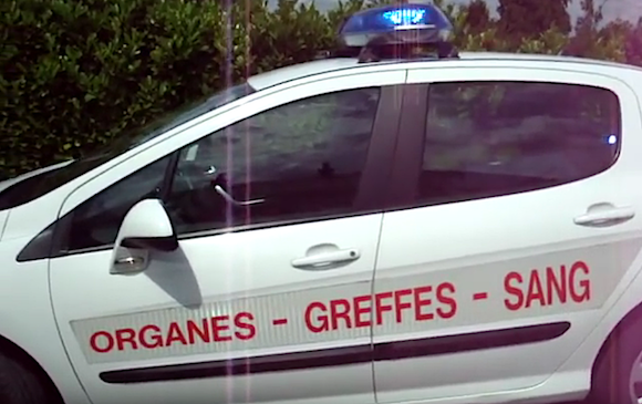 Les dons d'organes ne sont pas sans risques. (Capture d’écran UTSURGENTTRANSPORTS YouTube)