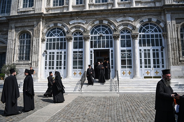 -Le patriarche œcuménique Bartholomée Ier a organisé le 31 août à Istanbul, des entretiens extrêmement inhabituels pour savoir si l'Ukraine obtiendrait une église indépendante, décision fermement opposée par Moscou. Photo OZAN KOSE / AFP / Getty Images.