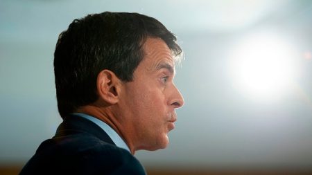 Manuel Valls: « Parfois, il m’est arrivé de confondre autorité et autoritarisme »