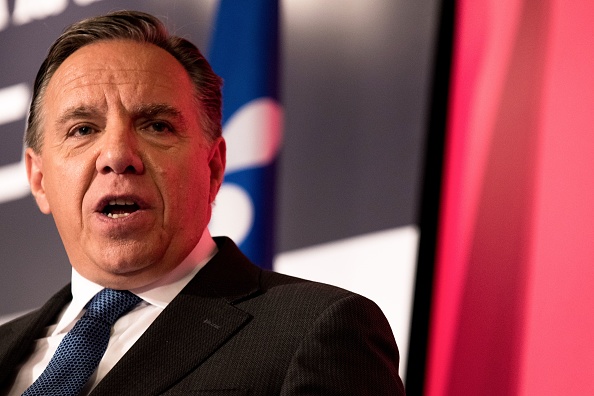 François Legault, lors d'une conférence tenue le 28 septembre 2018 à Montréal. Le chef du parti de la Coalition Avenir Québec (CAQ). François Legault remporte les élections québécoises du 1er octobre 2018. (Photo : MARTIN OUELLET-DIOTTE/AFP/Getty Images)