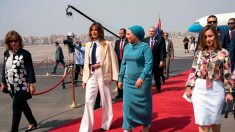 Melania Trump en Egypte: pyramides au programme