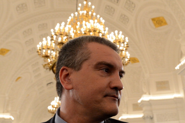 -Le Premier ministre de Crimée, Sergueï Aksyonov, a annoncé le bilan de l’explosion dans un collège technique de Crimée. Photo KIRILL KUDRYAVTSEV / AFP / Getty Images.