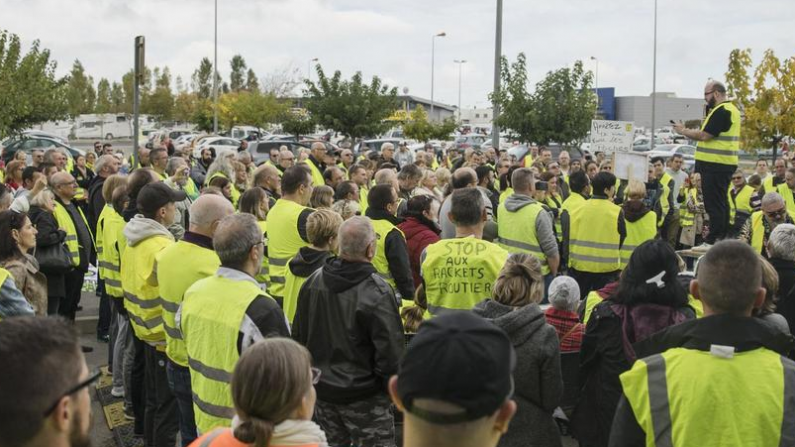 Prochain rassemblement le 24 novembre au Champ de Mars à Paris. (Capture d'écran Facebook gilets jaunes)