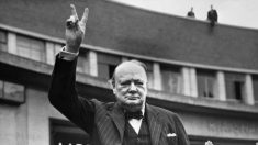 LONDRES : Winston Churchill était-il raciste ?