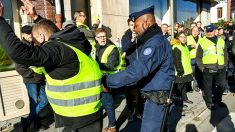 « Gilets jaunes » : « on peut manifester » mais bloquer un pays n’est « pas acceptable »