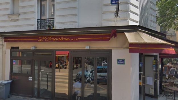 Pour 18 euros seulement, un restaurant parisien propose des raclettes à volonté – le rêve, non?