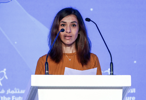 Nadia Murad - La militante des droits de l'homme iraquienne Yazidi et lauréate du prix Nobel de la paix 2018. Photo de STRINGER / AFP / Getty Images.