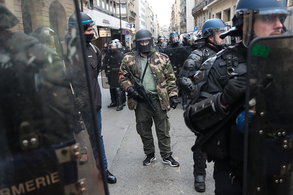 L'Assemblée nationale vote une prime exceptionnelle pour les forces de l'ordre. (Photo : ZAKARIA ABDELKAFI/AFP/Getty Images)