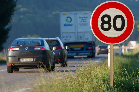 L’impact de la baisse de la vitesse autorisée sur certains axes secondaires depuis le mois de juillet a fait l’objet d’un premier bilan de la part d’un comité indépendant non reconnu par le gouvernement. Crédit : SEBASTIEN BOZON/AFP/Getty Images.
